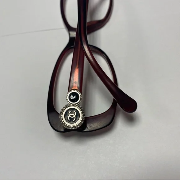 Chanel glasses with hard case - Picture 14 of 14